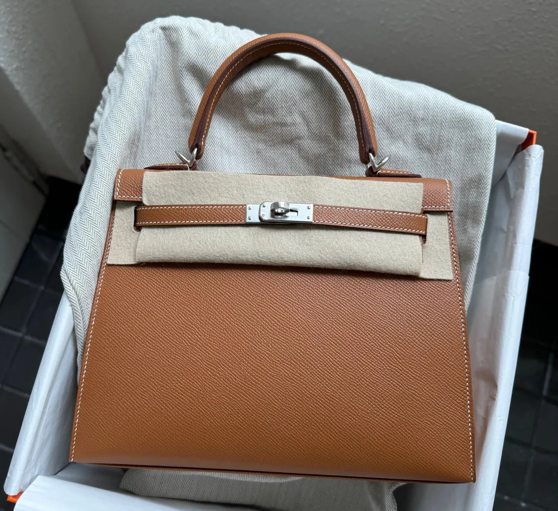 Hermès Kelly 25 – Gold Epsom Leather with Palladium Hardware